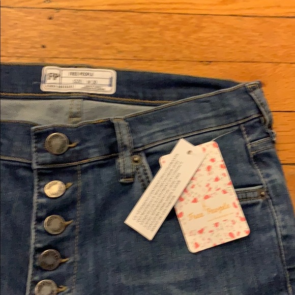 NWT Free People button down skinny jeans - Picture 6 of 8